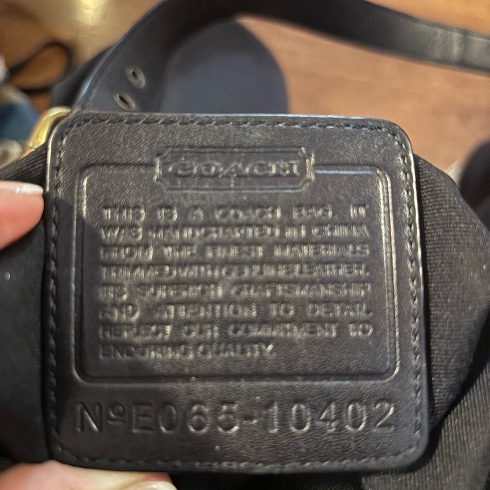 Coach VINTAGE Y2K E065-10402 Swingpack Crossbody Black Jacquard/Leather Trim GUC - Picture 5 of 15